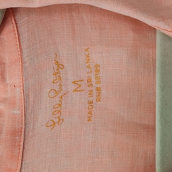 Lilly Pulitzer 100% Linen Women's Sea View Button-Down  Size Medium - Picture 7 of 16